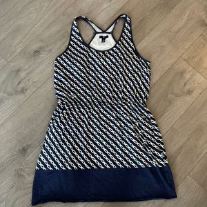 Gap Size XL dress with pockets.